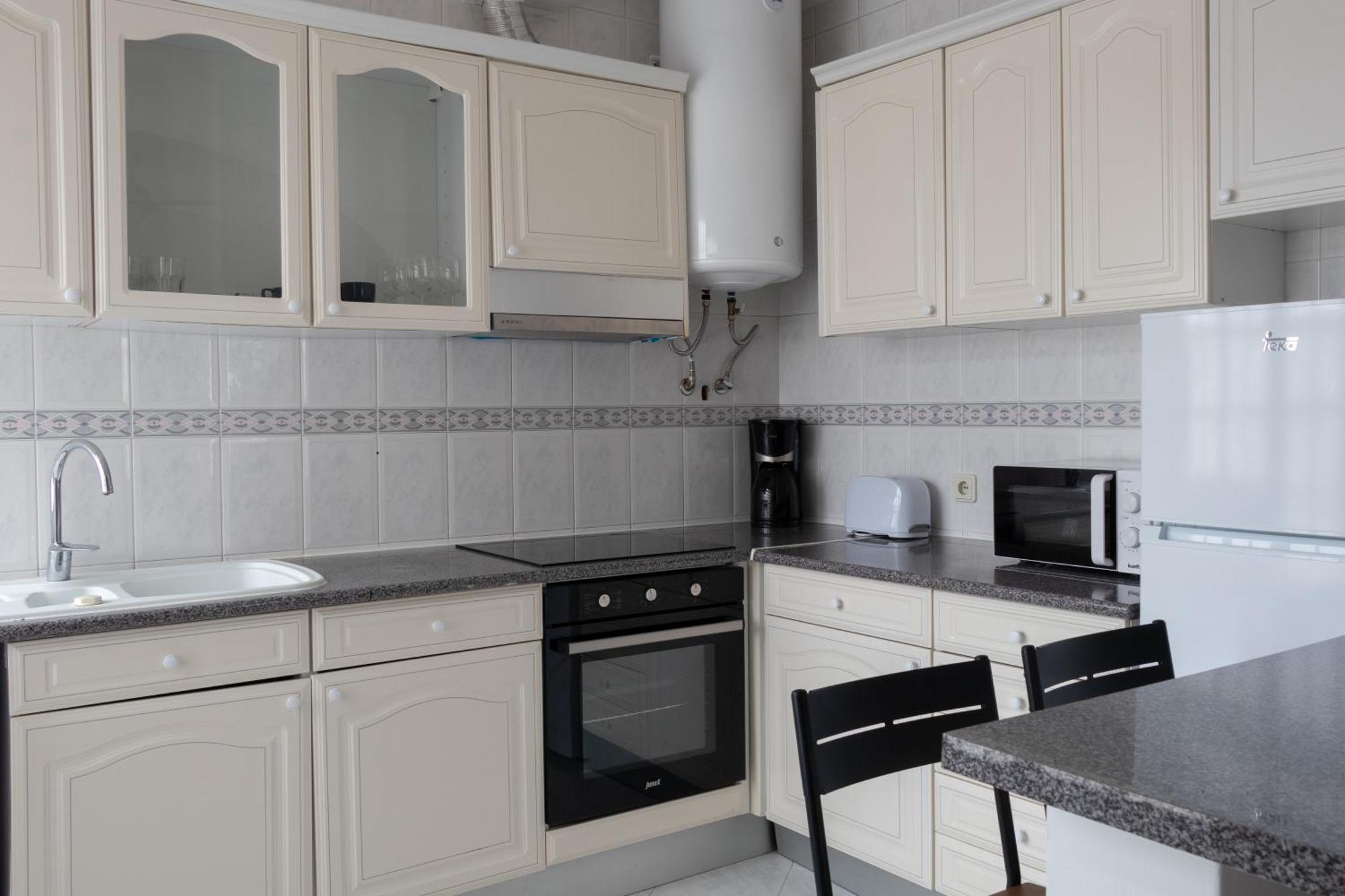 Blife Martinya House - Private Rooms And Apartments Олян Екстер'єр фото