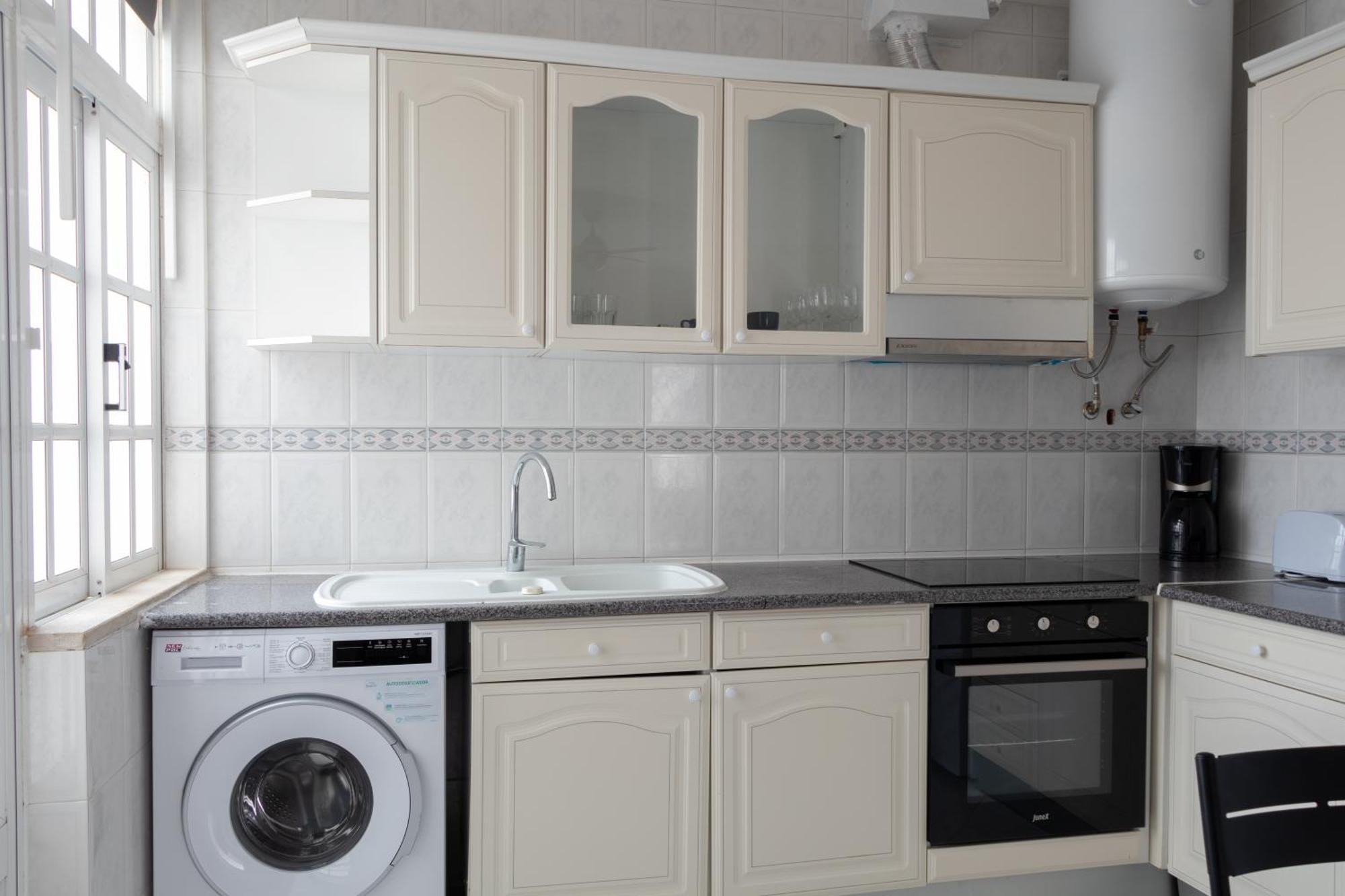 Blife Martinya House - Private Rooms And Apartments Олян Екстер'єр фото