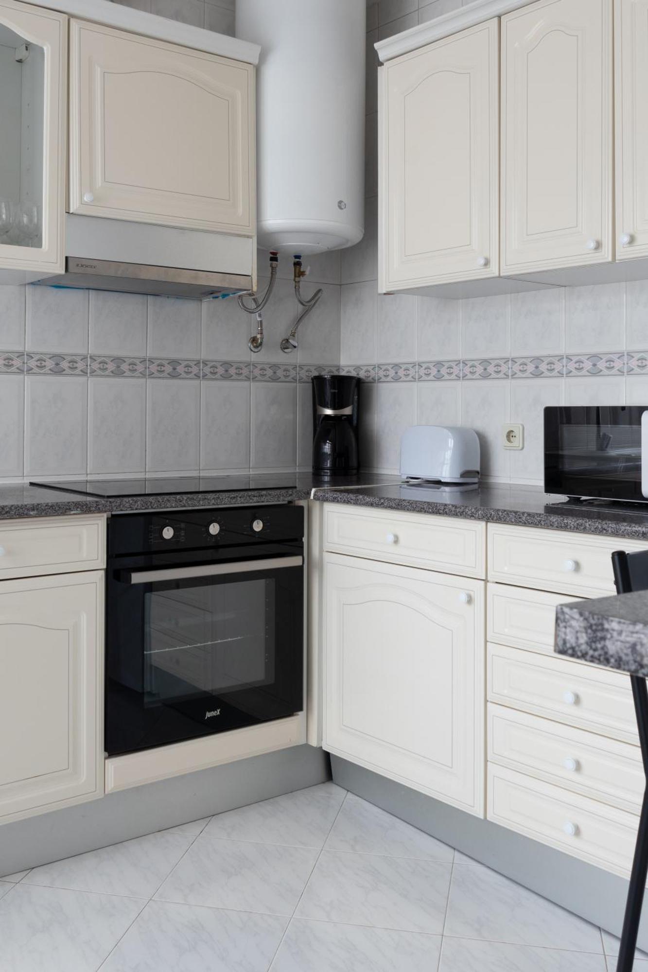 Blife Martinya House - Private Rooms And Apartments Олян Екстер'єр фото