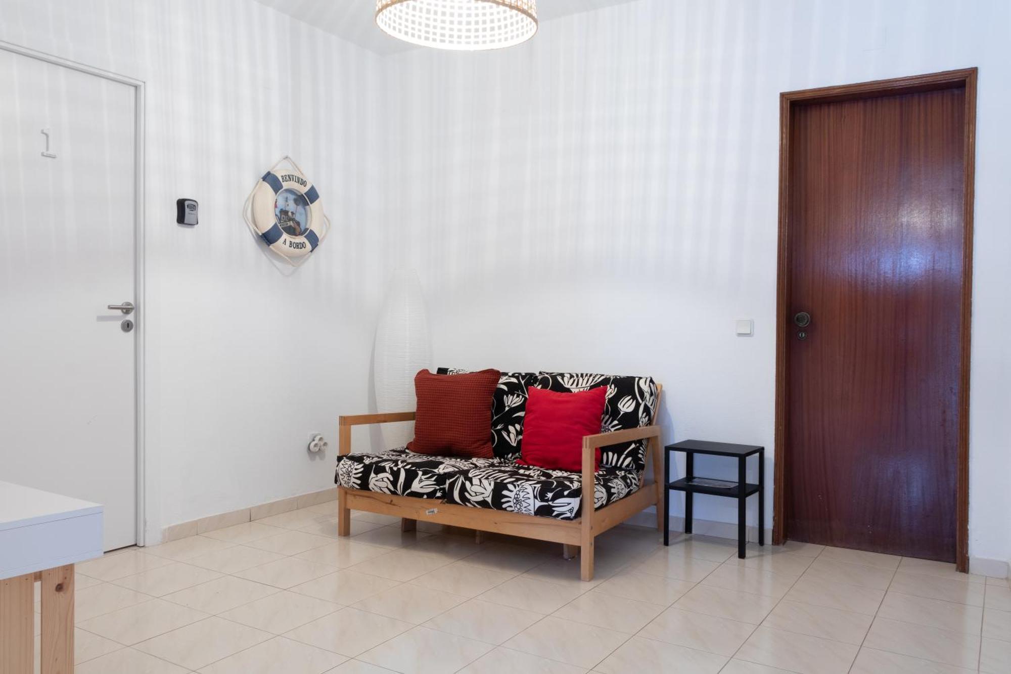 Blife Martinya House - Private Rooms And Apartments Олян Екстер'єр фото